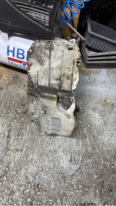 Baie ulei motor bmw e81 e87 e90 e91 e92 e93 e84 e82 e88 N47d20