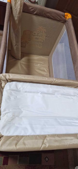 Преносима Бебешка кошара с матрак. Нова цена!!! 70лв!