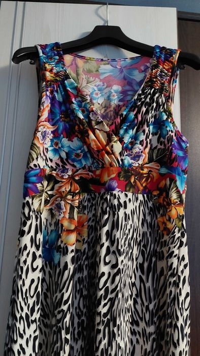 Rochie London Collection cu eticheta