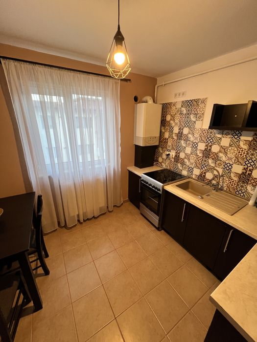 Apartament 2 camere spre închiriere