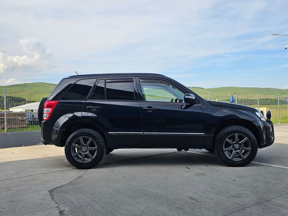Vând Suzuki Grand Vitara 4x4, 1.9 Diesel 136 cai