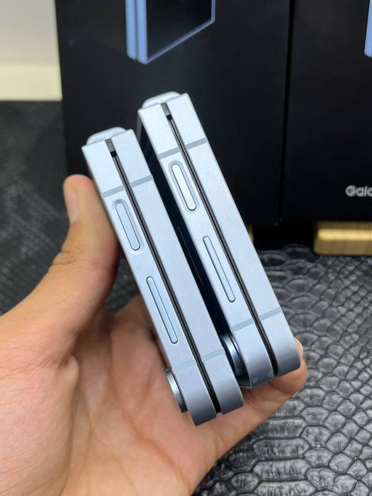 Samsung galaxy z flip 6 5G 12/256gb Snapdragon