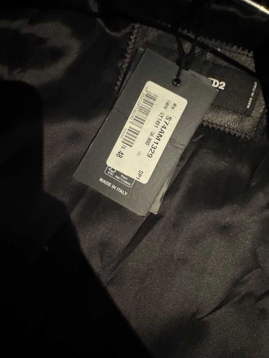 Geaca de piele Dsquared2 autentica, superba.