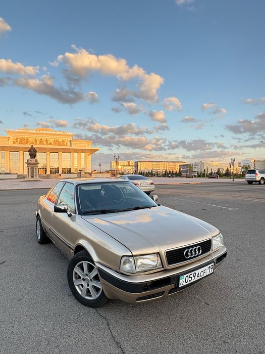 Продам машину ауди B4