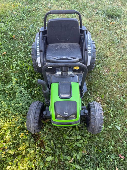 Tractor electric copii Hector cu baterie si telecomanda