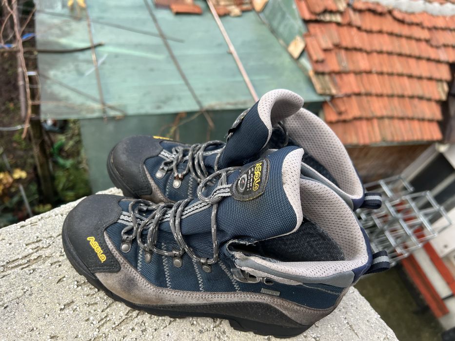 Asolo Gore-Tex Vibram 43 2/3