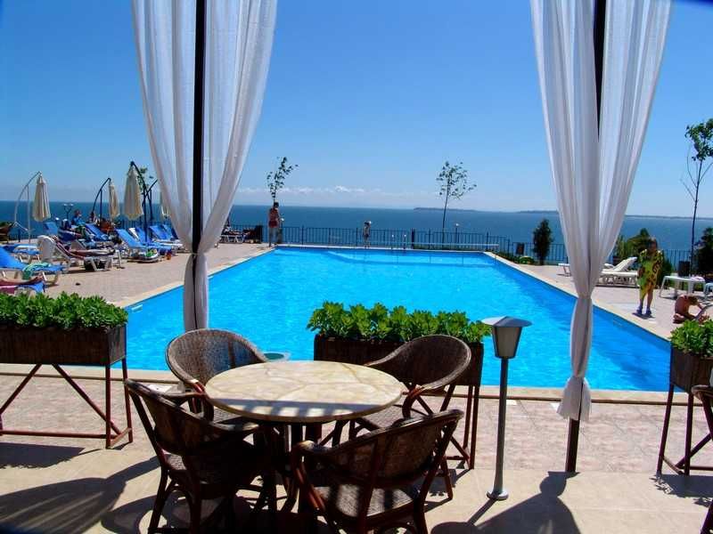 Продава се Двустаен апартамент в Свети Влас - 61 кв.м за 2130 €/кв.м - Снимка #10
