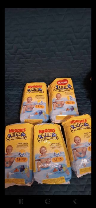 Scutece Huggies pentru apa
