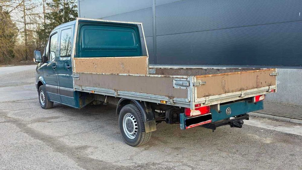 VW Crafter 2.5 TDI, 7 locuri, lada 3,50m