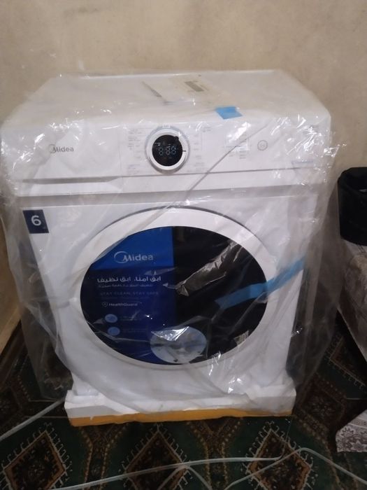 Midea стиралная машина MF100W60