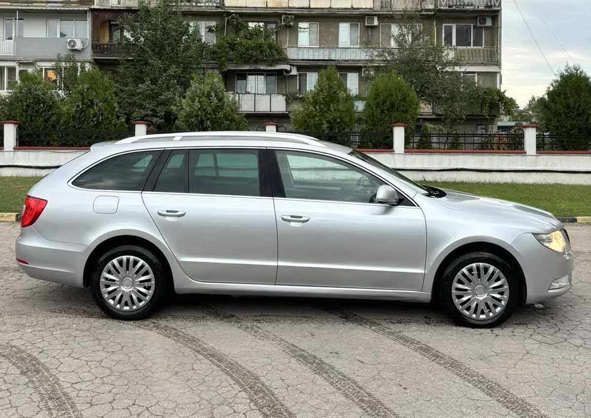 ШКОДА СУПЕРБ  1.6 TDI  - 105  ск. НОВ ВНОС Skoda Superb