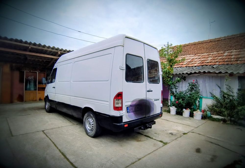 Mercedes sprinter 311 CDI sau schimb cu vaci