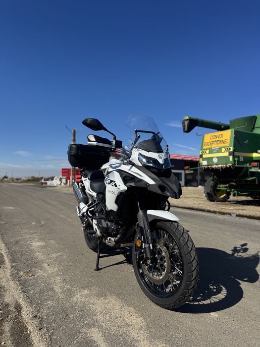 Motocicleta Benelli TRK 502X ABS A2