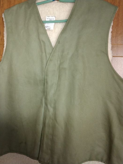 Безрукавка овчинная новая