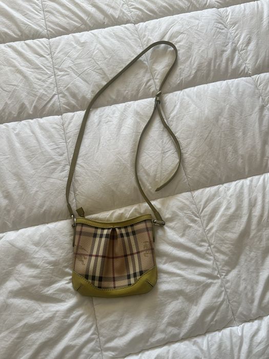 Geanta originala Burberry