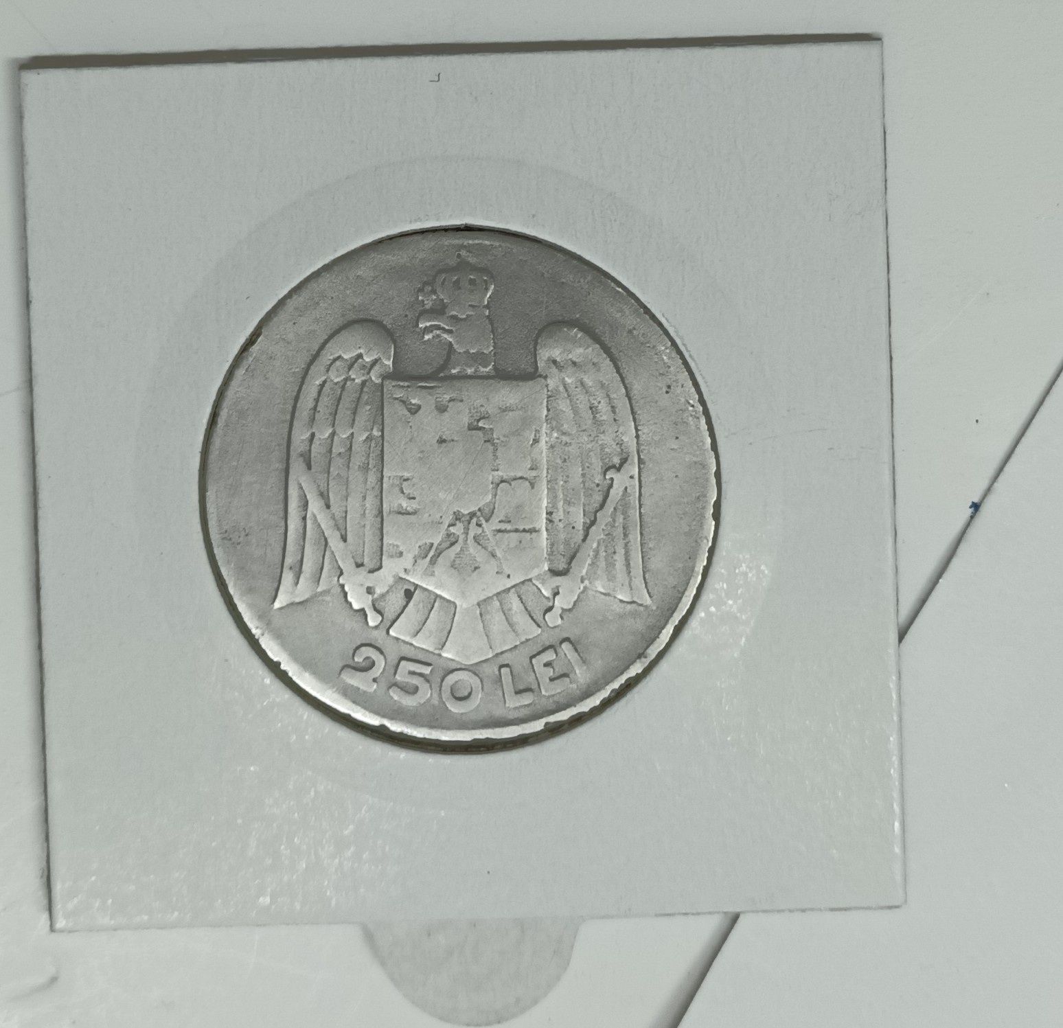 Moneda de 250 lei