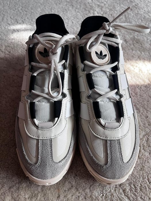 Adidasi Adidas Niteball 45 1/3 o purtare