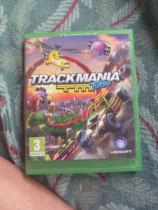 Vând joc pentru Xbox one