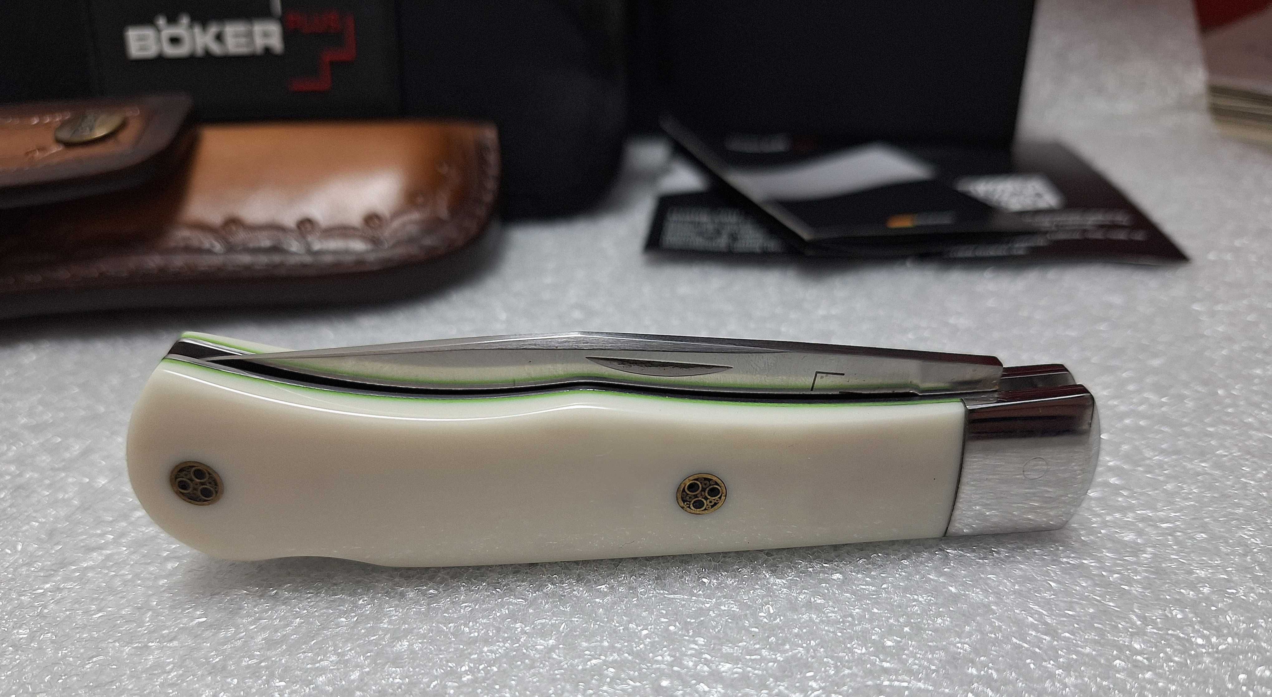Единствен! Втори няма! Сгъваем нож BOKER PLUS LOCKBACK