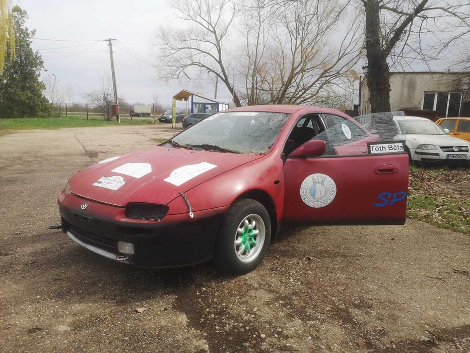 Mazda 323- Mașină de Raliu, Pregătită de Cursă!