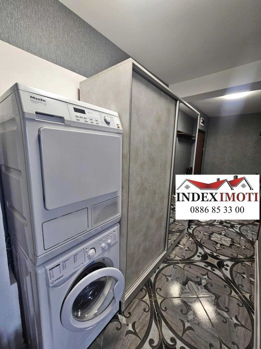 3-стаен апартамент-148кв.м,паркомясто и Голяма тераса с кухня