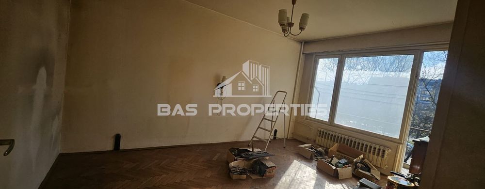 Продава се Тристаен апартамент в София, Гоце Делчев - 76 кв.м за 3093 €/кв.м - Снимка #9