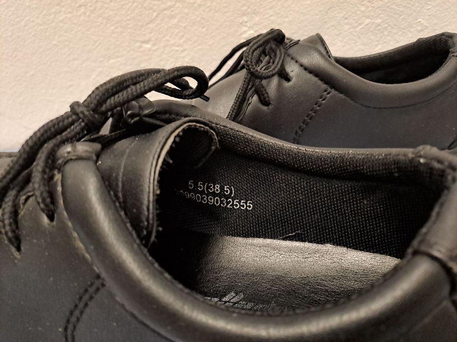 Дамски и юношески обувки