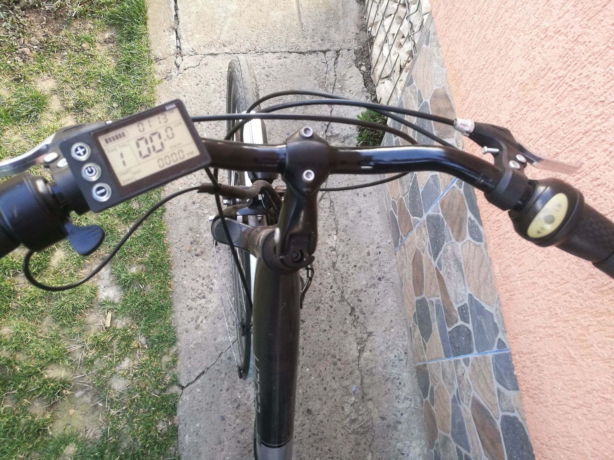 Bicicleta electrică Hansa