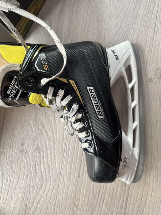 Продам коньки для хоккея или котания