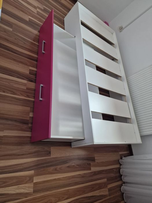 Vând pat pentru o persoana