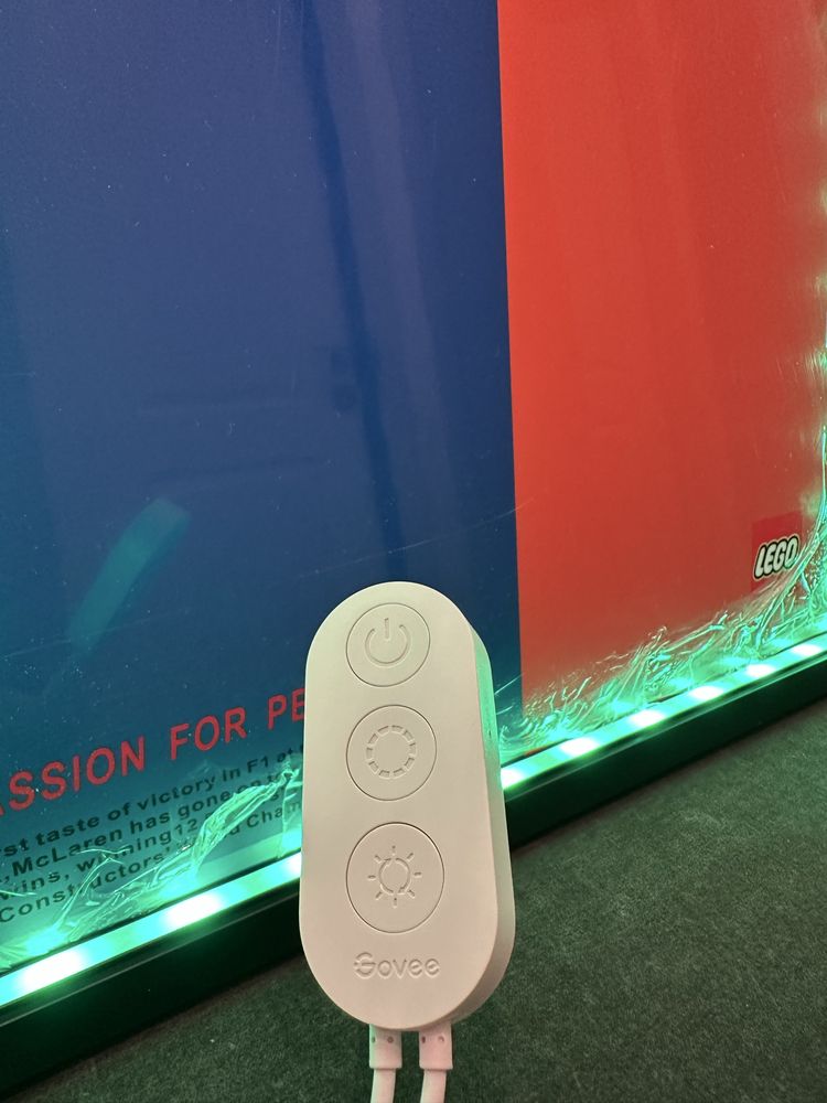 ЧИСТО НОВА Smart Wi-Fi LED светеща рамка за картина LEGO