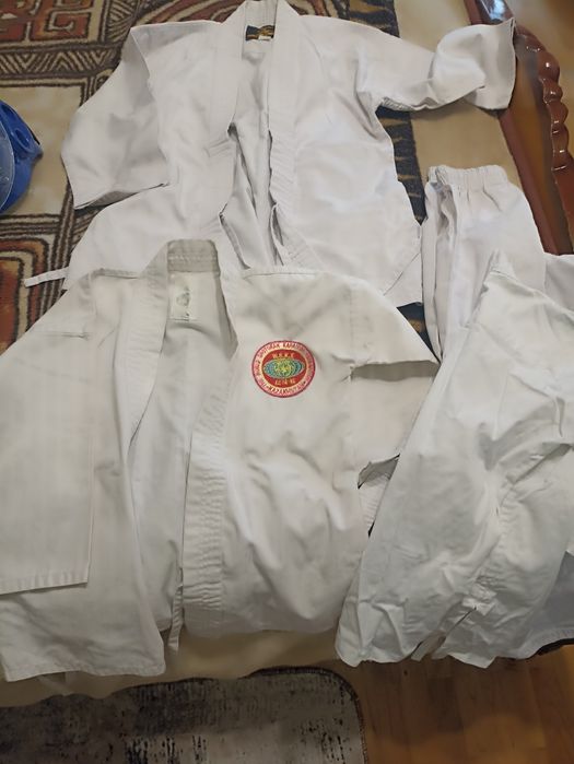 Экипировка для занятий каратэ для ребенка