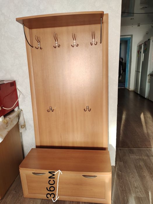 Продам прихожую продам