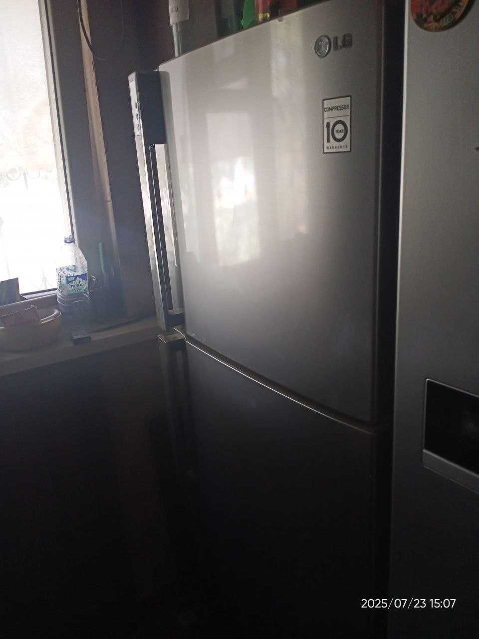 Холодильник LG Total No Frost