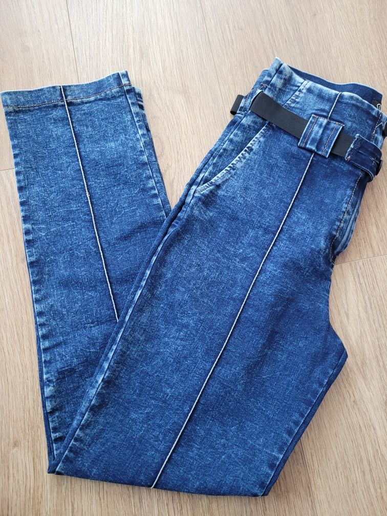 Нови сини дънки Lucy, XL размер