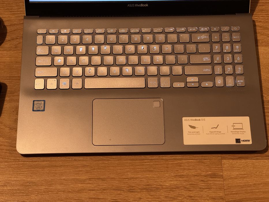 Laptop ASUS VivoBook S15 core i5 gen8, 8Gb DDR4, 256Gb SSD