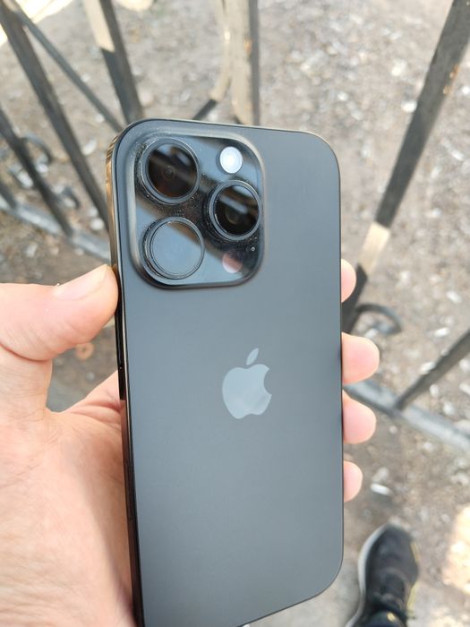 iPhone 16 pro 256 GB, 100% акум Dual eSim,Black Titanium.