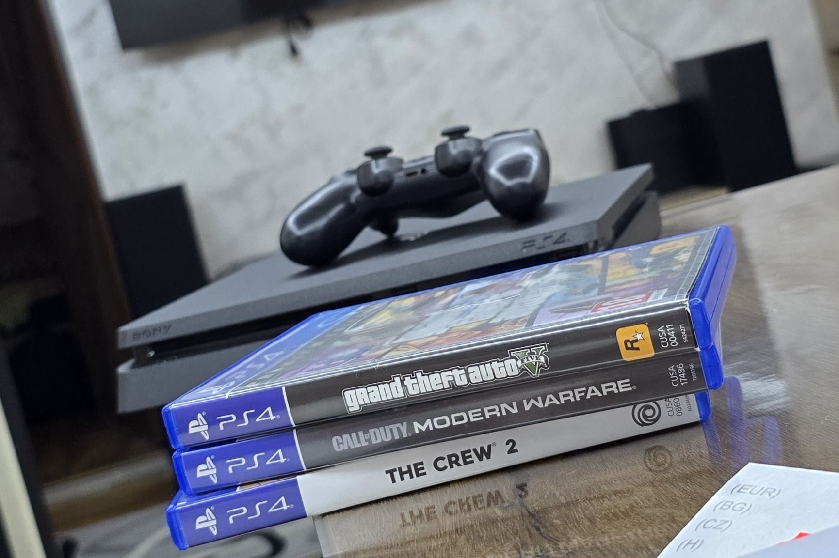 PS4 SONY Playstation 4 Slim 500GB конзола с игри  GTA V 5 Call Of Duty