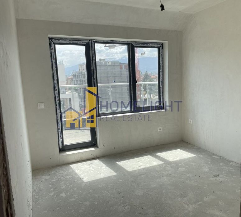 Продава се Тристаен апартамент в София, Левски В - 168 кв.м за 1125 €/кв.м - Снимка #2