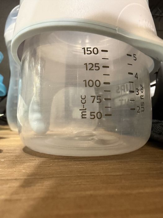 Комплект шишета с ПОДАРЪЦИ