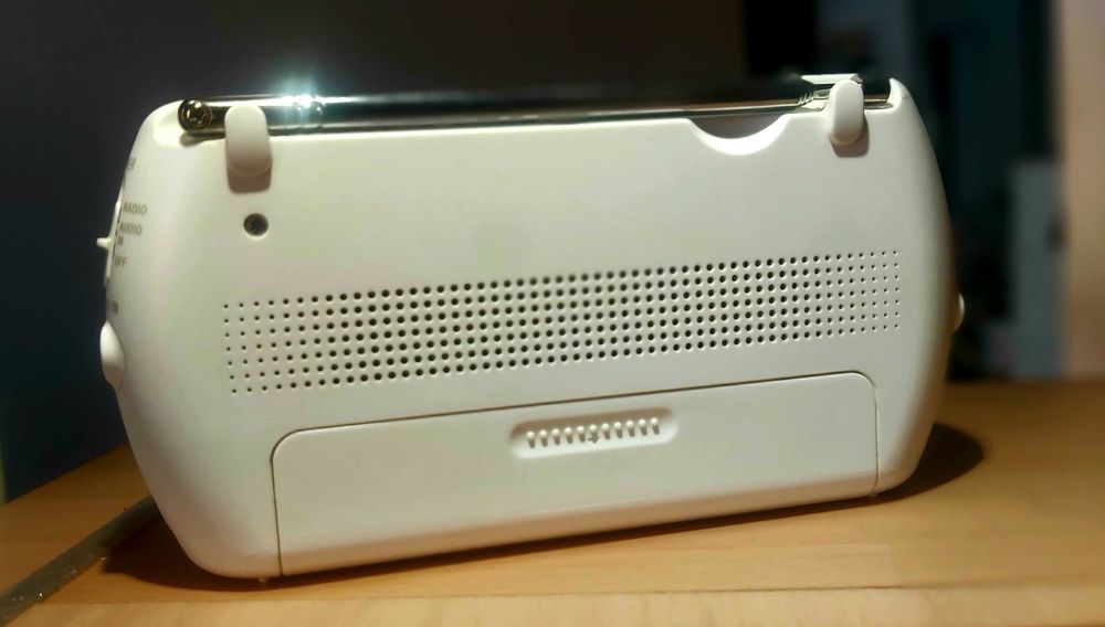 Radio portabil SONY