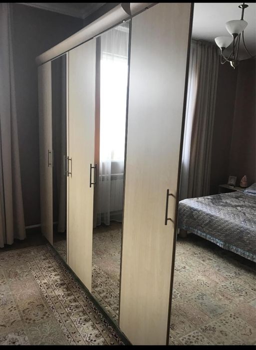 Продам срочно спальный гарнитур