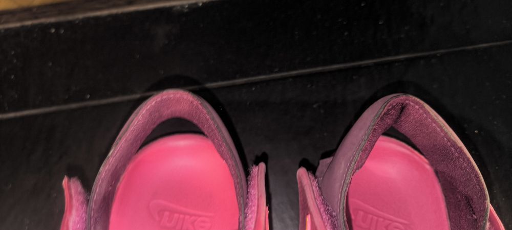 Сандали Nike 32 номер