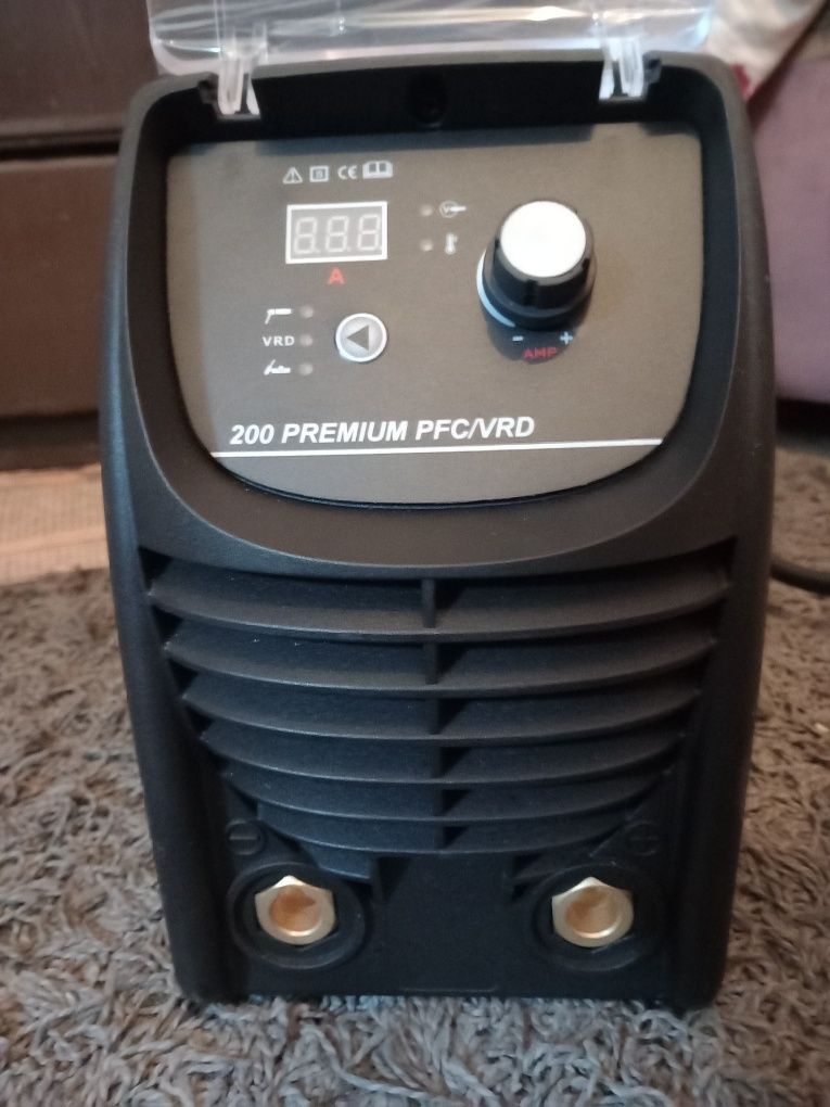 Vindem aparat sudura tip invertor nou xhandar