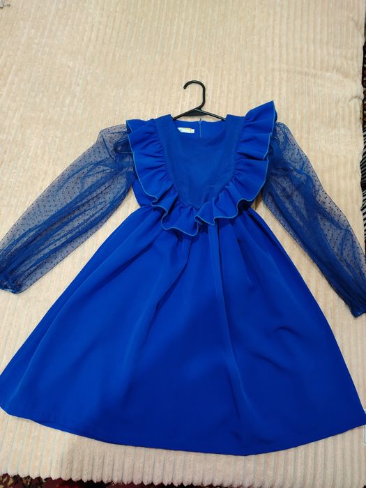 Продам платья...