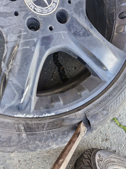 Мобилен сервиз гуми 24/7