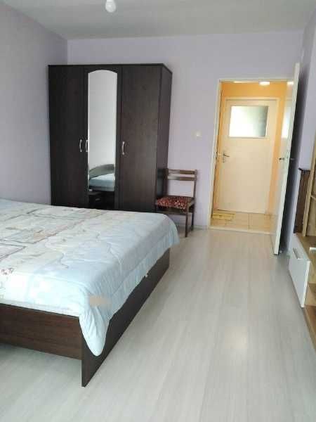 Продава се Четиристаен апартамент в Българово - 90 кв.м за 878 €/кв.м - Снимка #1