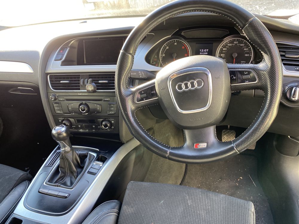 Audi a4 b8 2.0 tdi 143кс на части S-line пакет