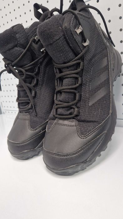Оригинални мъжки маратонки- Adidas Terrex