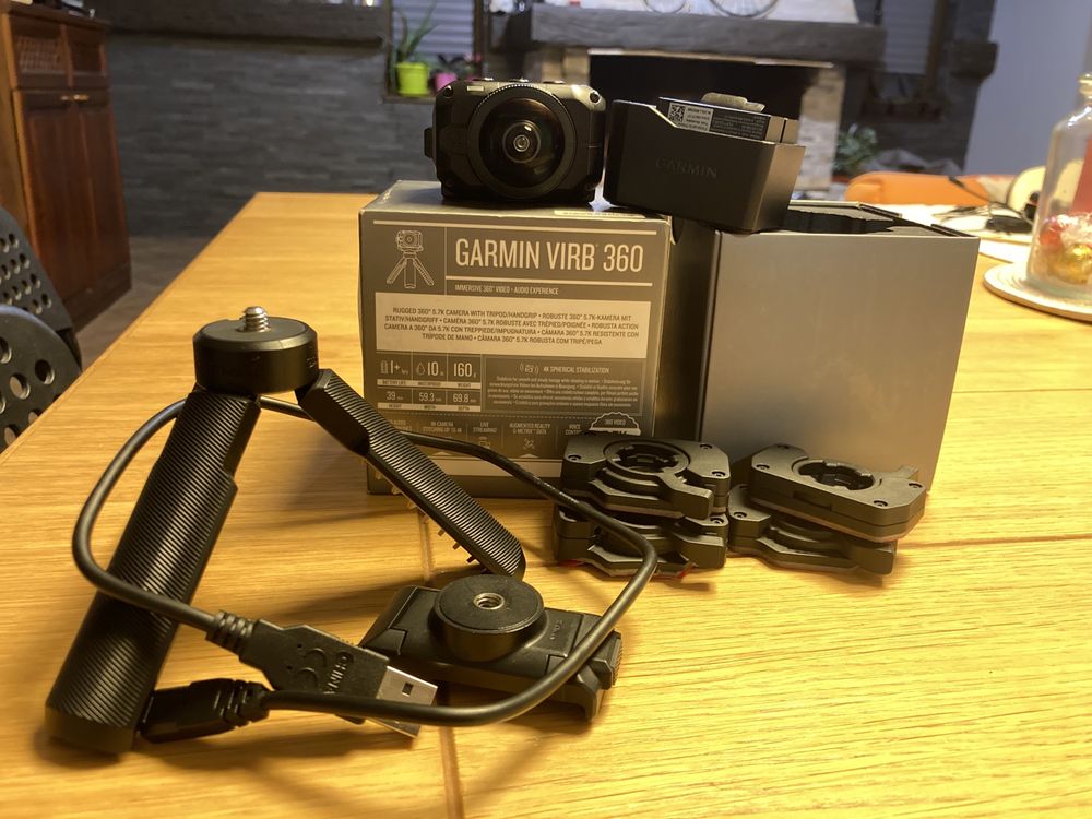 Екшън камера Garmin verb 360